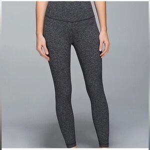 Lululemon herringbone winder under